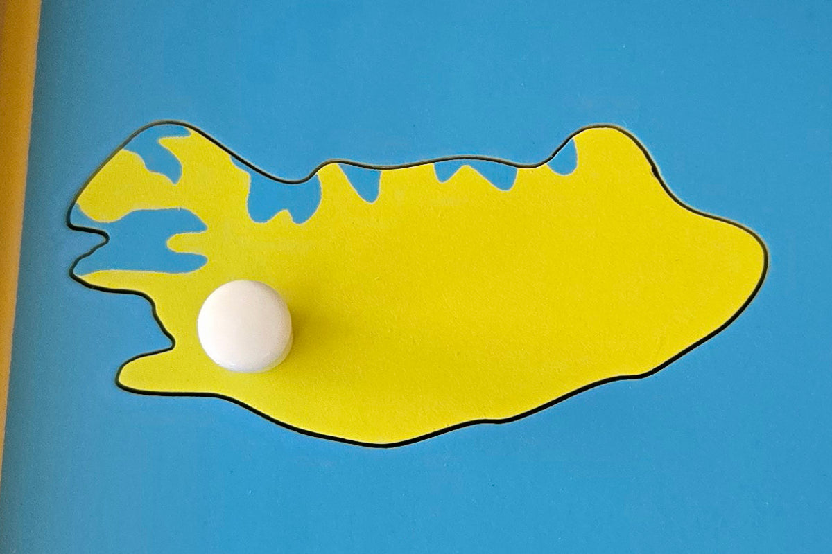 Iceland - Puzzle Piece of Europe (Plastic Knob)
