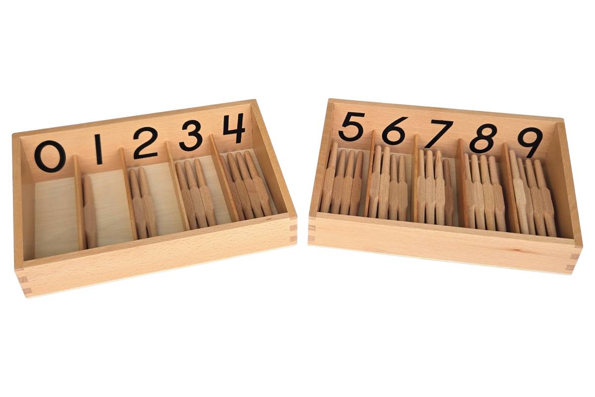 Numbered Spindle Boxes with 45 Spindles