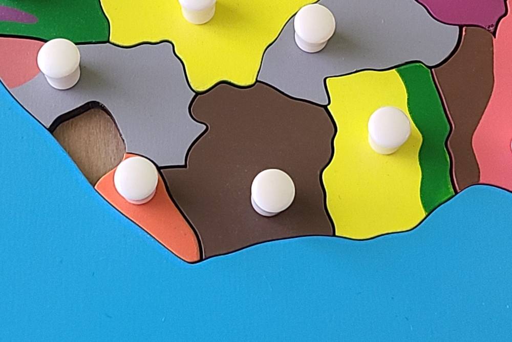 IFIT Montessori: Côte d'Ivoire - Puzzle Piece of Africa (Plastic Knob)