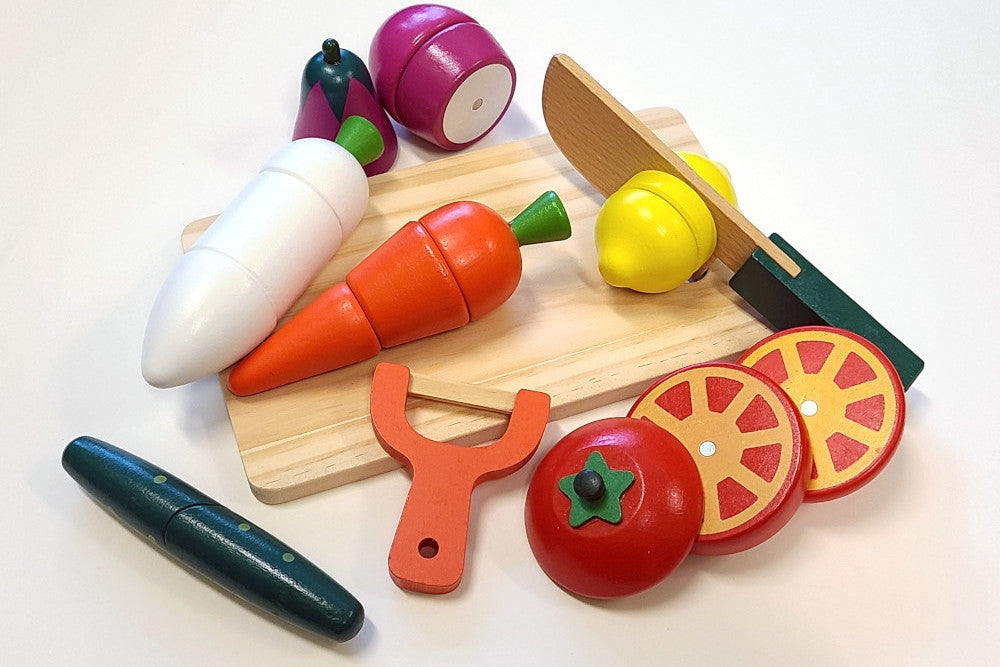 Wooden Magnetic Vegetable Cutting Set with Tray